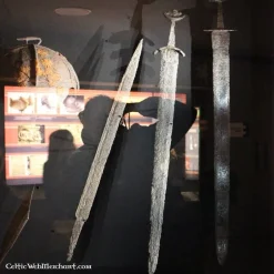 Ulfberth Scramasaxe, Roermond 11 Ulfberth Scramasaxe, Roermond -Epees Celtiques Magasin scramasaxe roermond 4